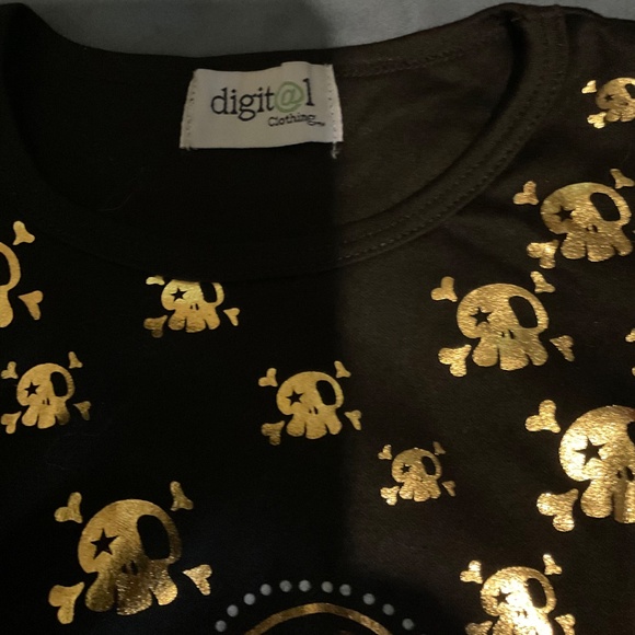 DIGITAL CLOTHING TSHIRT  SIZE LARGE brand new no tags - Picture 10 of 10